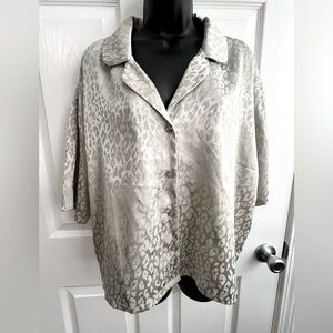 Women's Sage Leopard Print Top
